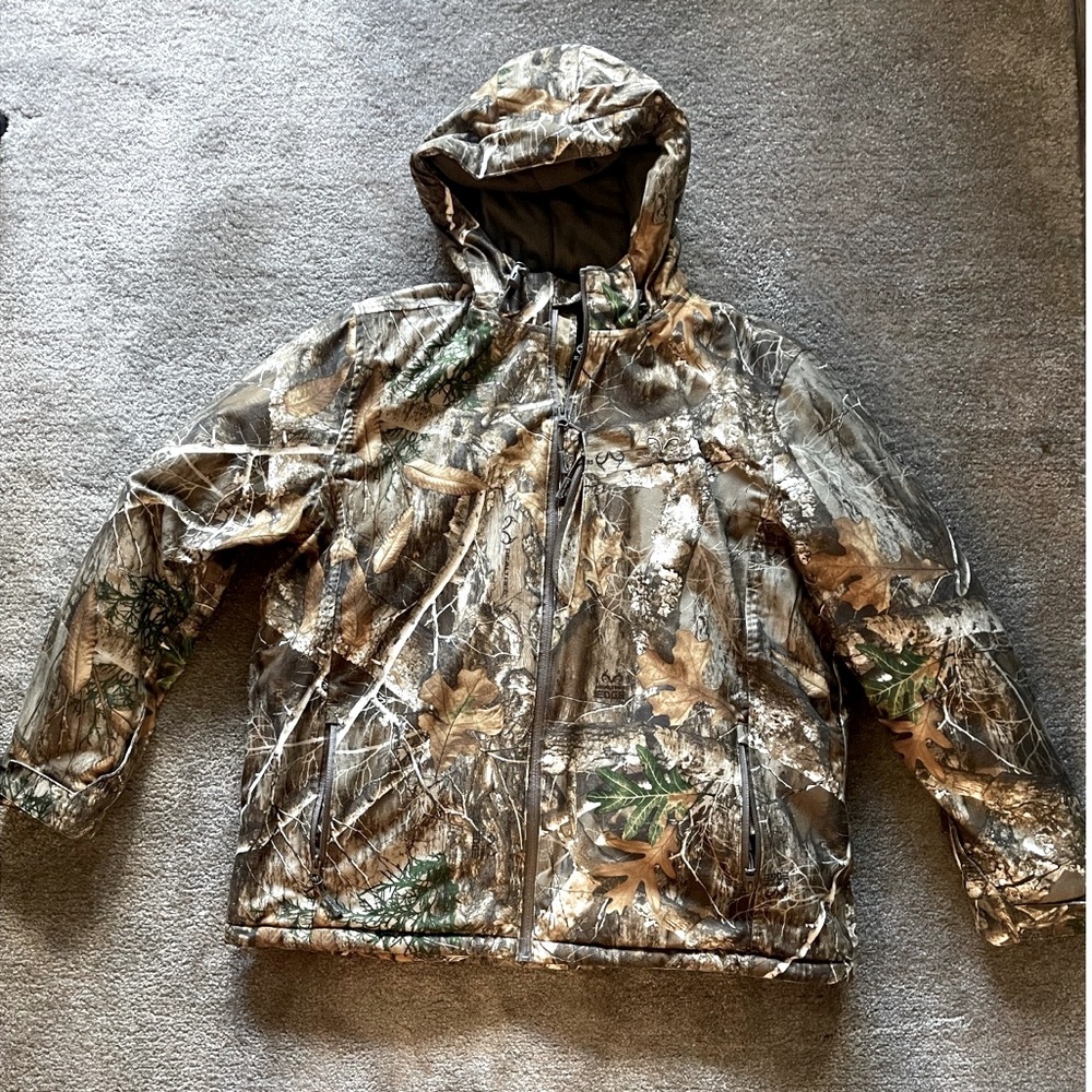 Real tree thick camo jacket